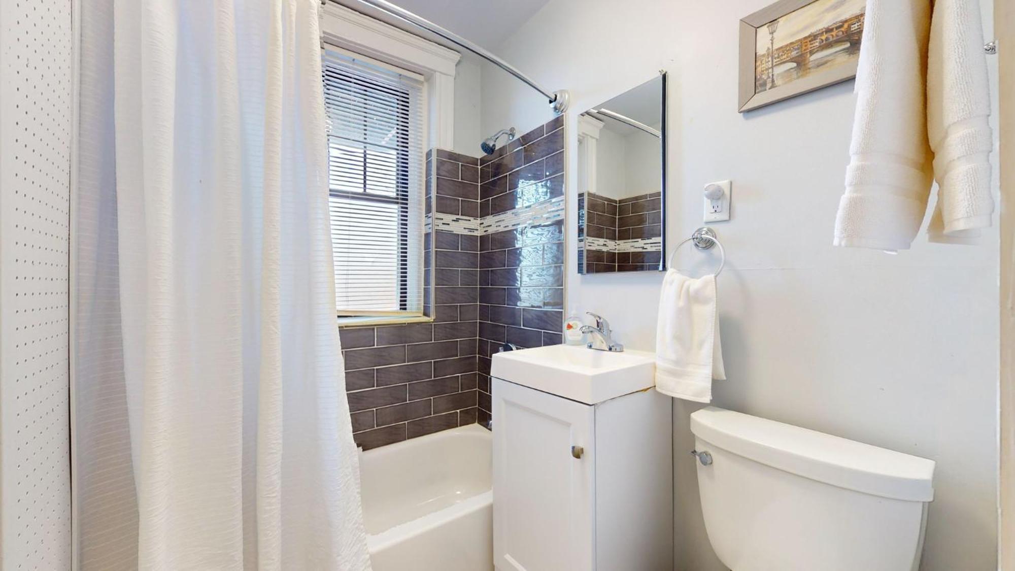 Sunny,Cozy,Near Bc,Bu,Boston,Mbta Apartment Exterior photo